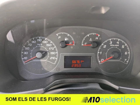 Fiat Fiorino Cargo SX N1 1.3 MJet 70 kW (95 CV)