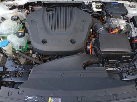 Volvo XC40 1.5 T4 Twin Recharge Inscription Ex Auto