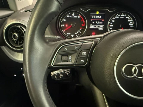 Audi Q2 Design 30 TFSI 85kW (116CV)