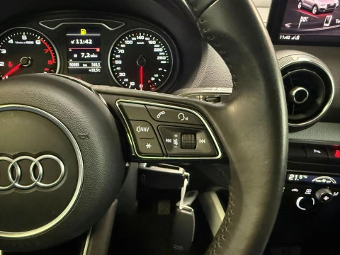 Audi Q2 Design 30 TFSI 85kW (116CV)