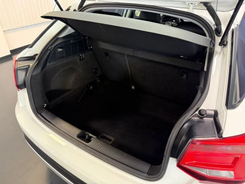 Audi Q2 Design 30 TFSI 85kW (116CV)