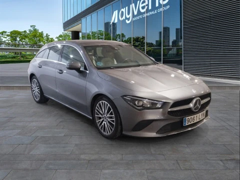 Mercedes-Benz CLA 220 D DCT Shooting Brake
