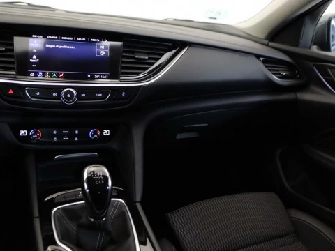 Opel INSIGNIA SPORTS TOURER 1.5 TURBO XFT INNOVATION ST 5P