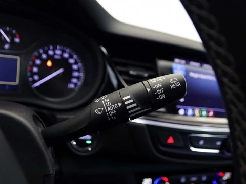 Opel INSIGNIA SPORTS TOURER 1.5 TURBO XFT INNOVATION ST 5P