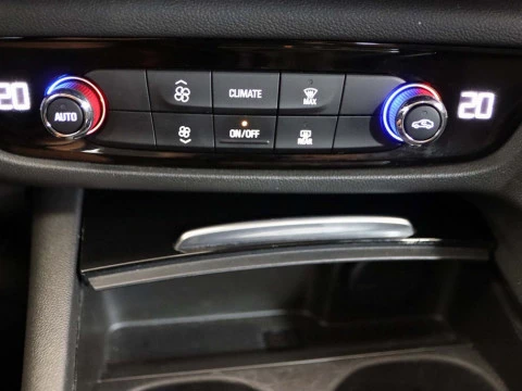 Opel INSIGNIA SPORTS TOURER 1.5 TURBO XFT INNOVATION ST 5P