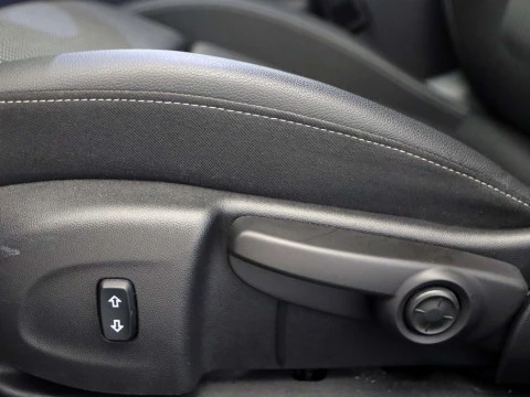 Opel INSIGNIA SPORTS TOURER 1.5 TURBO XFT INNOVATION ST 5P