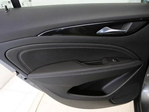 Opel INSIGNIA SPORTS TOURER 1.5 TURBO XFT INNOVATION ST 5P