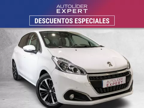 Peugeot 208 5P Tech Edit. PureTech 81KW (110CV) S&S