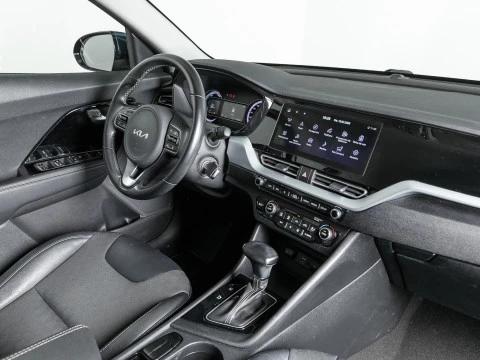 Kia Niro 1.6 GDi HEV 104kW (141CV) Drive