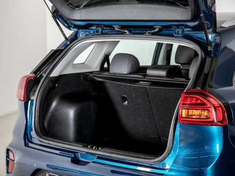 Kia Niro 1.6 GDi HEV 104kW (141CV) Drive