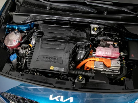 Kia Niro 1.6 GDi HEV 104kW (141CV) Drive