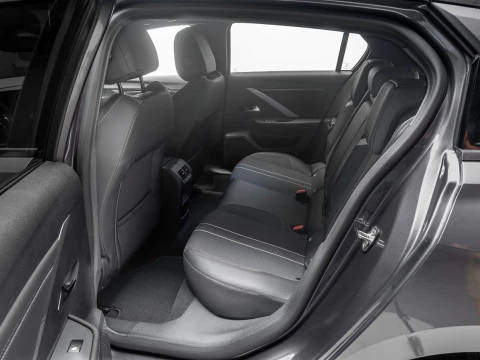 Opel Astra 1.2T XHT 96kW (130CV) GS