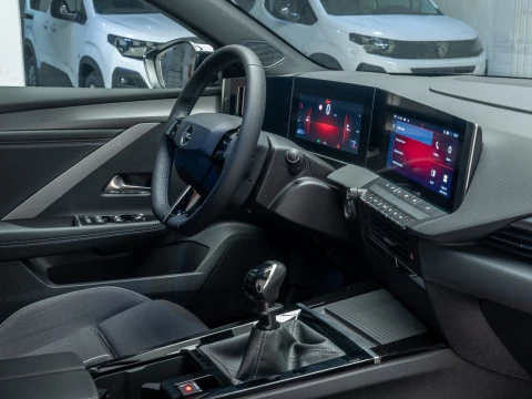 Opel Astra 1.2T XHT 96kW (130CV) GS