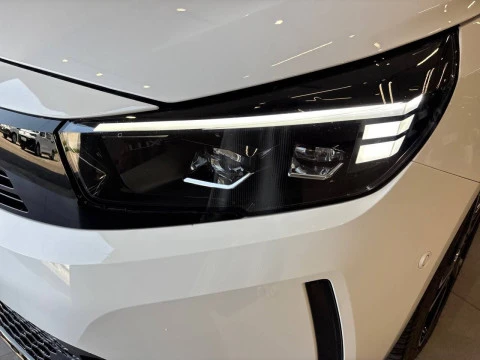 Opel Corsa 1.2T XHLHybrid 81kW GS eDCT Opel Corsa 1.2T XHLHybrid 81kW GS eDCT