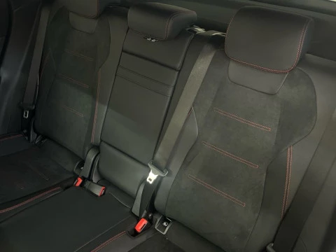 Mercedes-Benz GLA 200 D