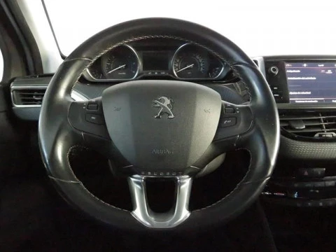 Peugeot 2008 Allure BlueHDi 73KW (100CV) S&S