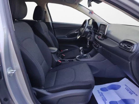 Hyundai i30 1.6 CRDI 100kW (136CV) 48V Klass LRR