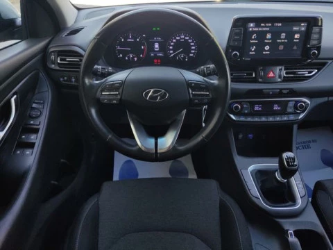 Hyundai i30 1.6 CRDI 100kW (136CV) 48V Klass LRR