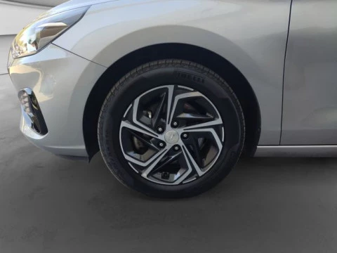 Hyundai i30 1.6 CRDI 100kW (136CV) 48V Klass LRR
