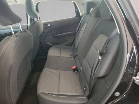 Renault Arkana Evolution E-TECH full hybrid 105kW(145CV