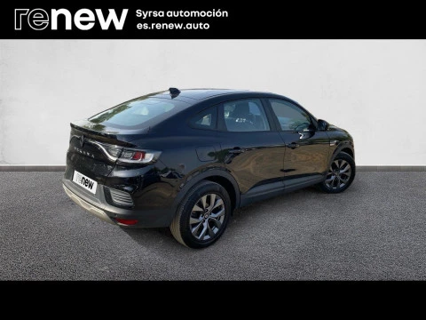 Renault Arkana Evolution E-TECH full hybrid 105kW(145CV