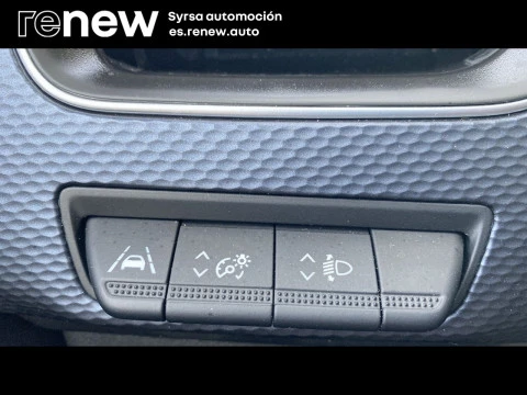 Renault Arkana Evolution E-TECH full hybrid 105kW(145CV