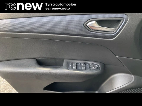 Renault Arkana Evolution E-TECH full hybrid 105kW(145CV