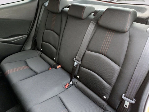 Mazda2 2023 E-SKYACTIV G 66 KW (90 CV) MT 2WD HOMURA BSM