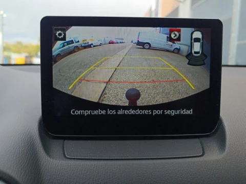 Mazda2 2023 E-SKYACTIV G 66 KW (90 CV) MT 2WD HOMURA BSM