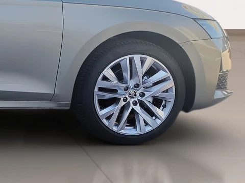 Skoda Octavia 1.5 TSI 110kW (150CV) m-HEV DSG Design