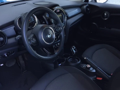 MINI Cooper  100 kW (136 CV)