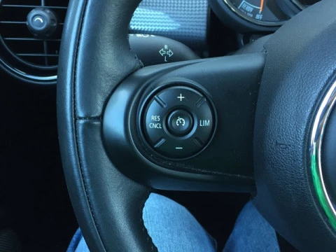 MINI Cooper  100 kW (136 CV)