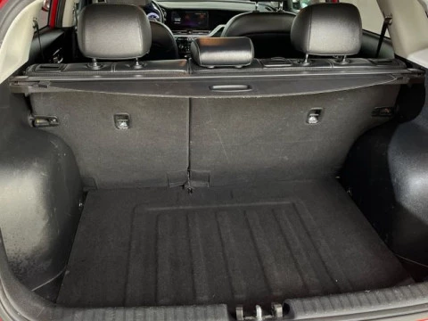 Kia Niro 1.6 GDi HEV 104kW (141CV) Drive