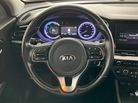 Kia Niro 1.6 GDi HEV 104kW (141CV) Drive