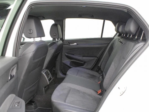 Volkswagen Golf 1.5 ETSI MHEV DSG 50 ANIVERSARIO 116CV 5P