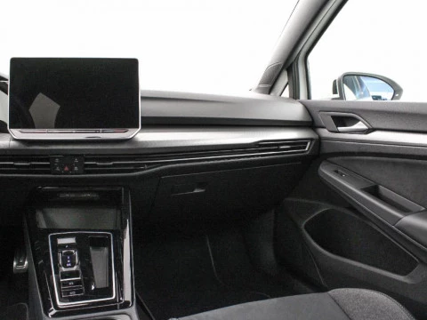 Volkswagen Golf 1.5 ETSI MHEV DSG 50 ANIVERSARIO 116CV 5P