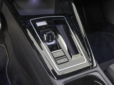 Volkswagen Golf 1.5 ETSI MHEV DSG 50 ANIVERSARIO 116CV 5P