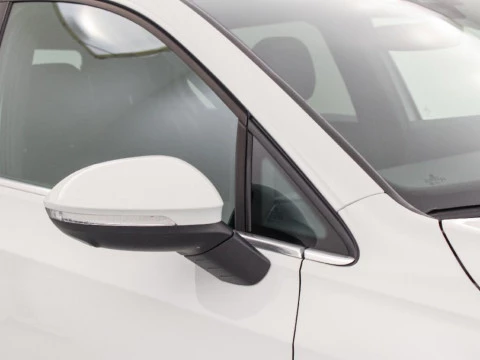 Volkswagen Golf 1.5 ETSI MHEV DSG 50 ANIVERSARIO 116CV 5P