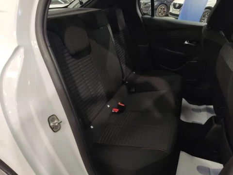 Peugeot 208 BlueHDi 73kW (100CV) Active