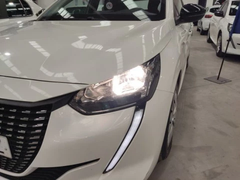 Peugeot 208 BlueHDi 73kW (100CV) Active