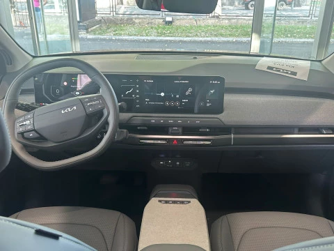 Kia EV3 Earth Long Range