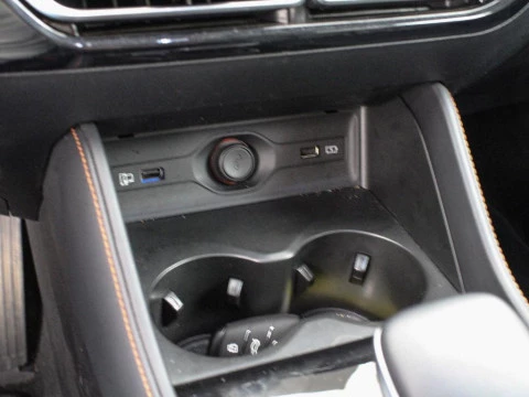 MG HS PHEV 1.5T PHEV LUXURY 272 5P