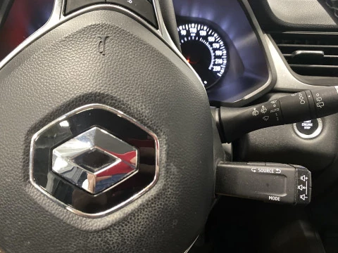 Renault Captur  TCe Intens 74kW