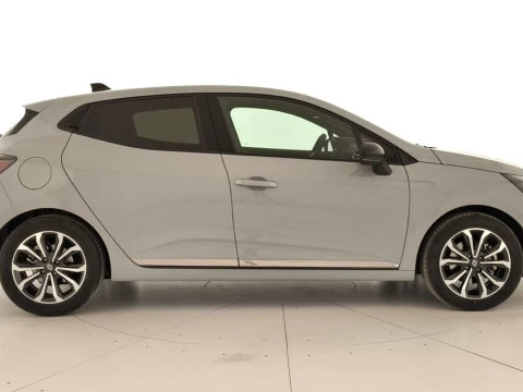 Renault Clio  E-TECH Full Hybrid Techno 105kW