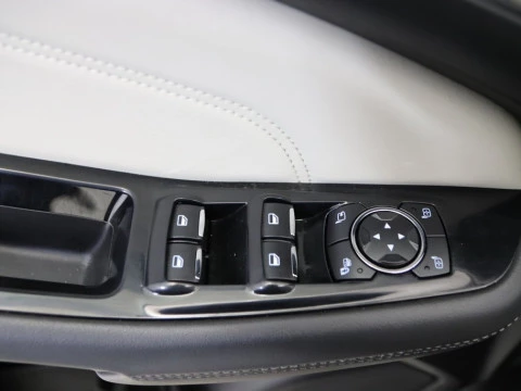 Ford S-MAX 2.0 TDCI 132KW TITANIUM POWERSHIFT AWD 5P 7 PLAZAS