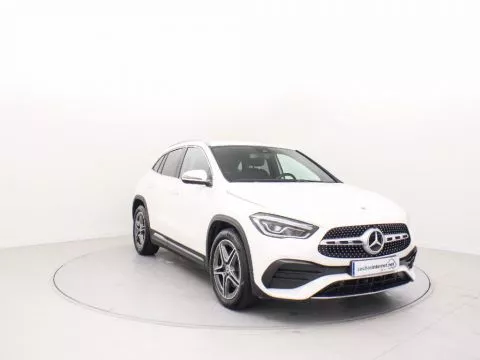 Mercedes-Benz GLA 2.0 GLA 200 D DCT 4MATIC 150 5P