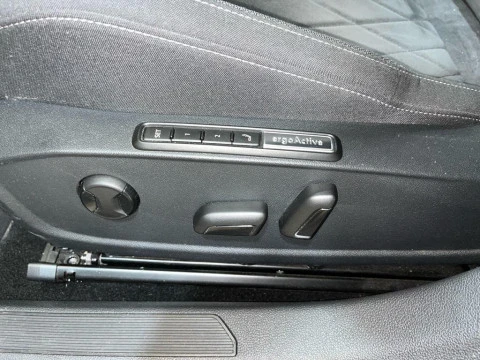 Volkswagen Golf 1.4 TSI eHybrid 150 kW (204 CV) DSG