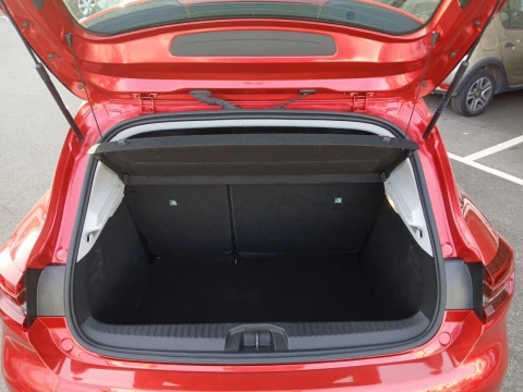 Renault Clio Intens TCe 67 kW (91CV)