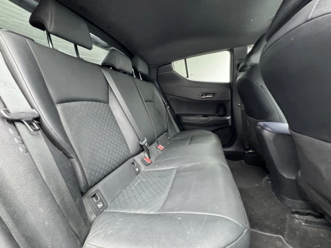 Toyota C-HR 2.0 180H Dynamic