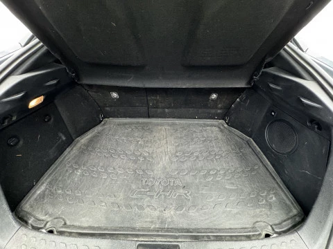 Toyota C-HR 2.0 180H Dynamic